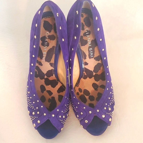 Gianni Bini Purple Gold Studed Heels Gold Brass Studs - Picture 5 of 7